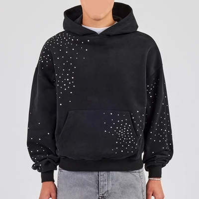 เสื้อฮู้ดดี้โอเวอร์ไซส์สำหรับผู้ชาย สไตล์สตรีทแวร์ ปักโลโก้ วินเทจ ฟอกกรด ไหล่ตก ประดับด้วย Rhinestone